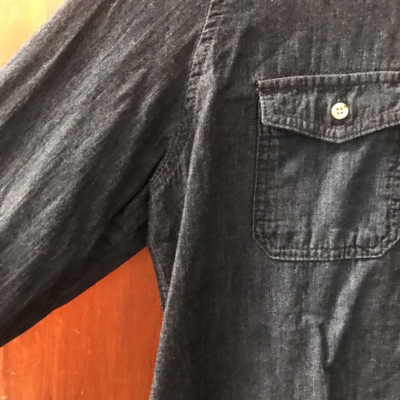 Universal Thread Button Down - Picture 2 of 3